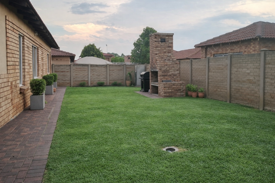 3 Bedroom Property for Sale in Waterval East North West